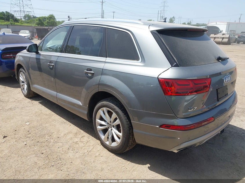 2017 Audi Q7 VIN WA1LAAF79HD019844 IAAI salvage auction — NORMAL WEAR, Original (Ohio), sold $3,650 on 2026-07-30 (photo 3)
