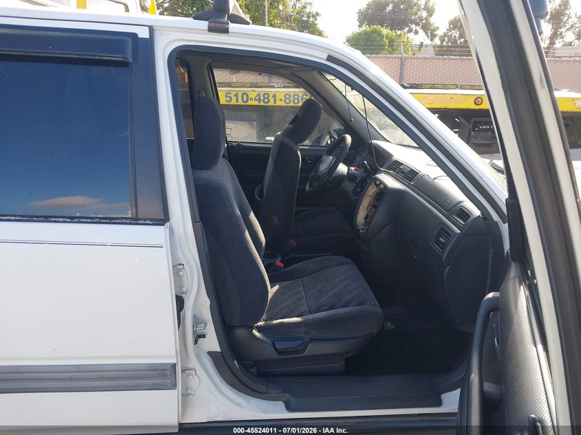 2000 Honda Cr-v VIN JHLRD284XYC001247 IAAI salvage auction — NORMAL WEAR, Clear - Dealer Only (California), sold $400 on 2026-07-13 (photo 5)
