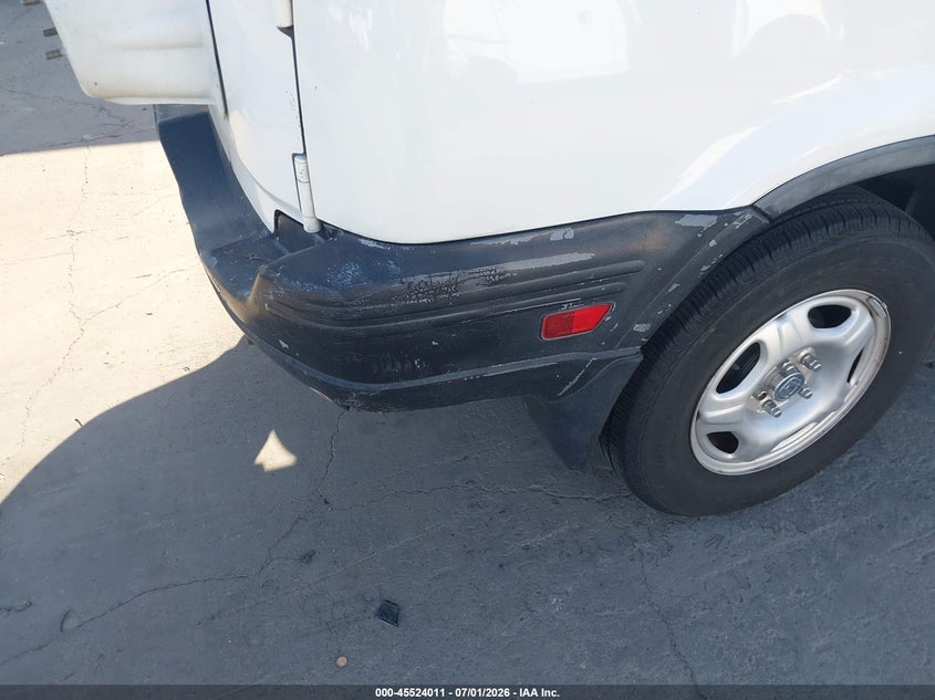 2000 Honda Cr-v VIN JHLRD284XYC001247 IAAI salvage auction — NORMAL WEAR, Clear - Dealer Only (California), sold $400 on 2026-07-13 (photo 6)