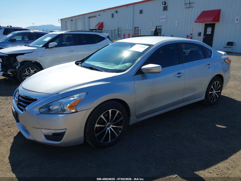 2014 Nissan Altima VIN 1N4AL3AP1EN371242 IAAI salvage auction — SIDE, Salvage Title, sold $425 on 2026-07-24 (photo 2)