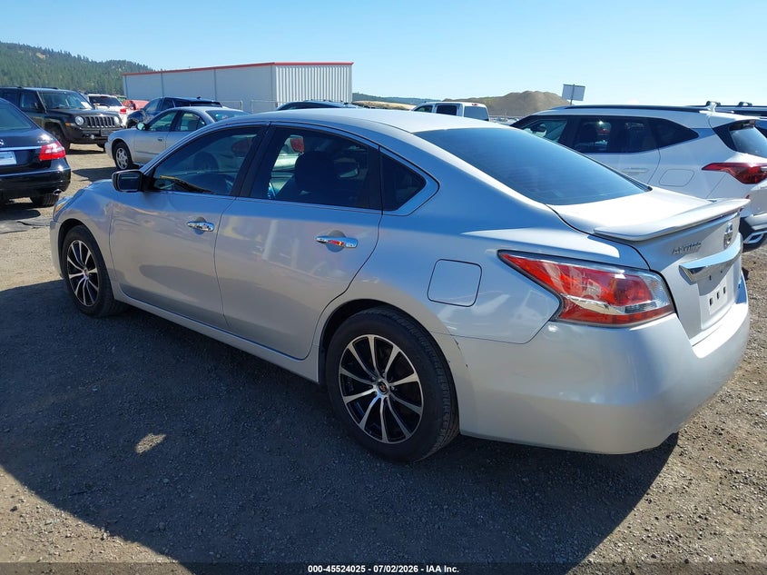 2014 Nissan Altima VIN 1N4AL3AP1EN371242 IAAI salvage auction — SIDE, Salvage Title, sold $425 on 2026-07-24 (photo 3)
