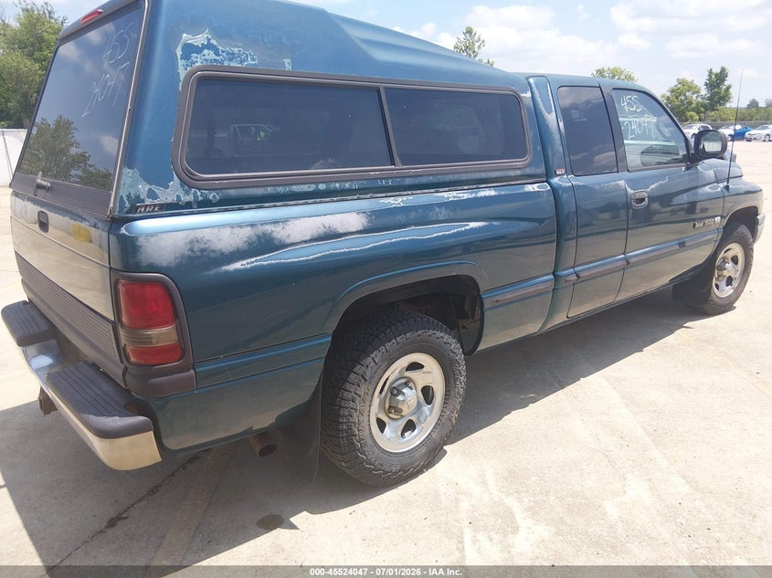 1998 Dodge Ram 1500 VIN 3B7HC13Y0WG231020 IAAI salvage auction — NORMAL WEAR, Clear (Missouri), sold $325 on 2026-07-19 (photo 4)