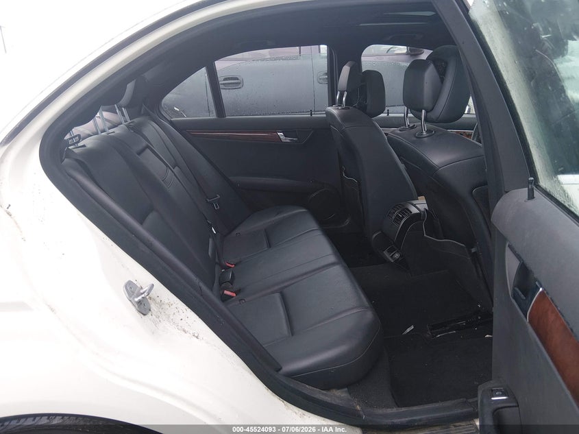 2011 Mercedes-benz C class VIN WDDGF8BB1BR168177 IAAI salvage auction — NORMAL WEAR, Clear (Tennessee), sold $625 on 2026-08-13 (photo 8)