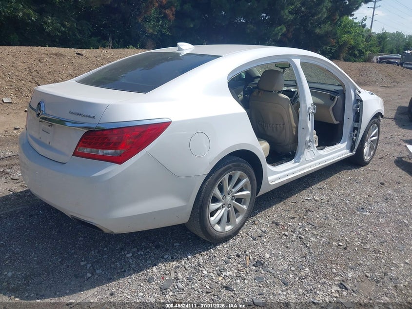 2015 Buick Lacrosse VIN 1G4GA5G30FF274681 IAAI salvage auction — RIGHT SIDE, Clear (Indiana), sold $1,300 on 2026-08-01 (photo 4)