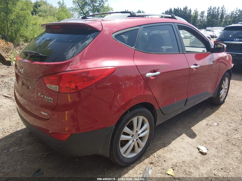 2012 Hyundai Tucson VIN KM8JUCAC3CU539451 IAAI salvage auction — NORMAL WEAR, Clear (Rhode Island), sold $1,000 on 2026-07-14 (photo 4)