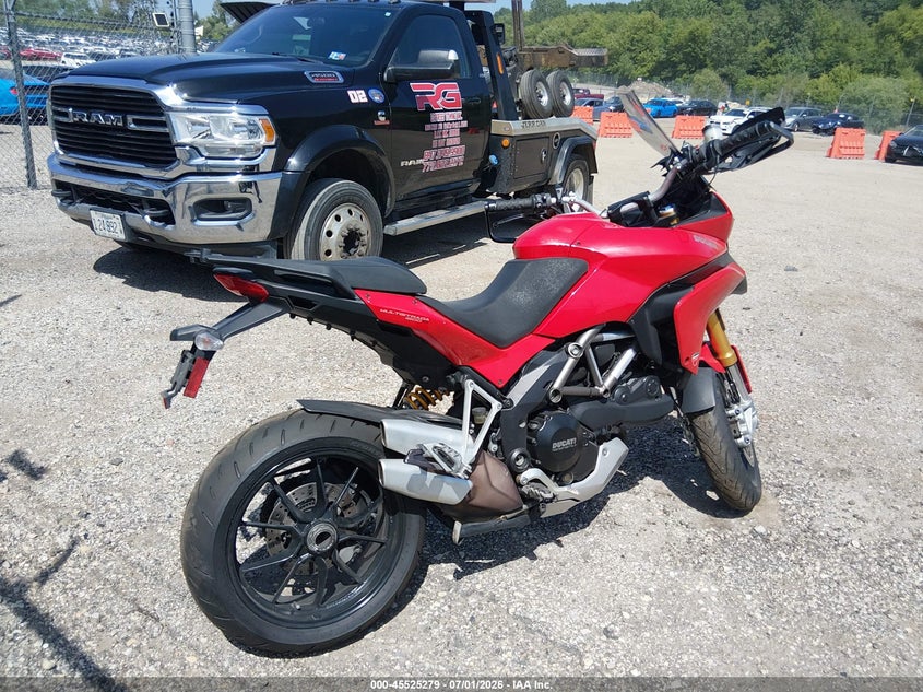 2010 Ducati Multistrada VIN ZDM12BLW2AB003129 IAAI salvage auction — FRONT END, Salvage (Illinois), sold $700 on 2026-08-20 (photo 4)