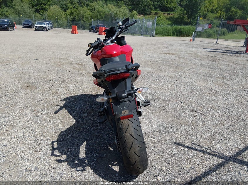 2010 Ducati Multistrada VIN ZDM12BLW2AB003129 IAAI salvage auction — FRONT END, Salvage (Illinois), sold $700 on 2026-08-20 (photo 6)