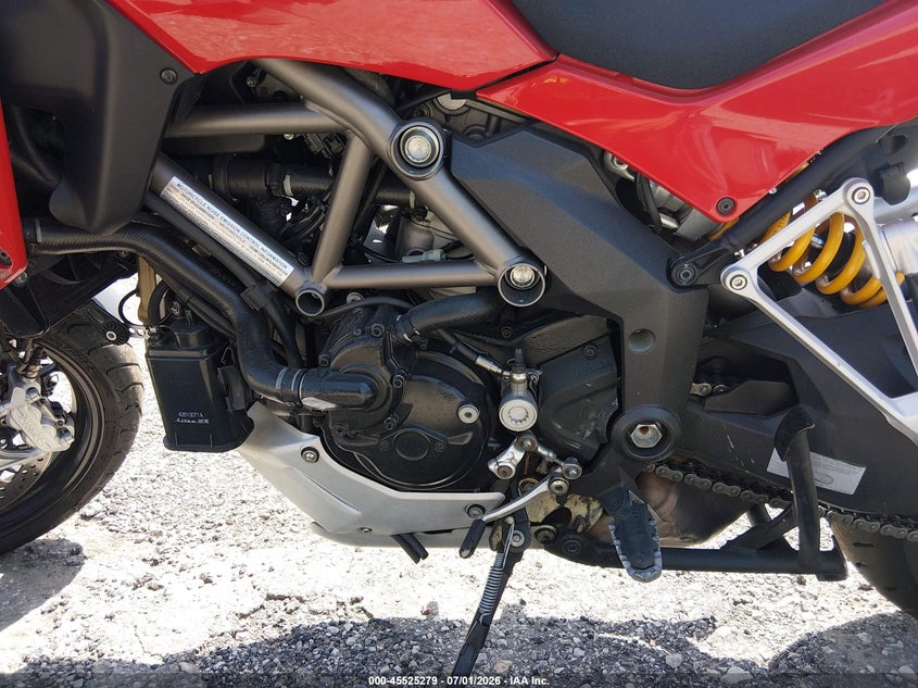 2010 Ducati Multistrada VIN ZDM12BLW2AB003129 IAAI salvage auction — FRONT END, Salvage (Illinois), sold $700 on 2026-08-20 (photo 9)