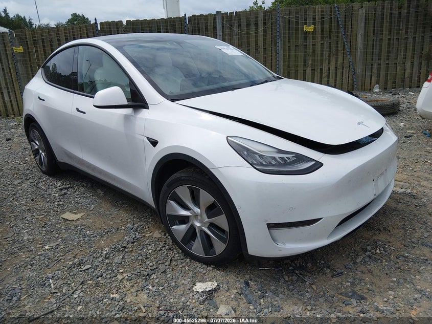 2022 Tesla Model y VIN 7SAYGAEE7NF382564 IAAI salvage auction — UNKNOWN, Salvage (Virginia), sold $10,000 on 2026-07-22 (photo 1)