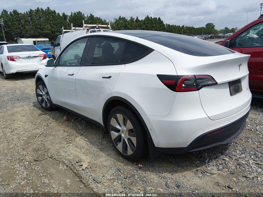 2022 Tesla Model y VIN 7SAYGAEE7NF382564 IAAI salvage auction — UNKNOWN, Salvage (Virginia), sold $10,000 on 2026-07-22 (photo 3)