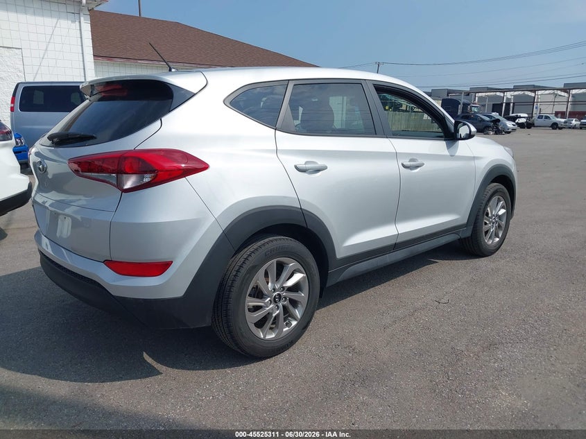 2018 Hyundai Tucson VIN KM8J23A44JU655785 IAAI salvage auction — NORMAL WEAR, Sf97 (New York), sold $11,100 on 2026-07-23 (photo 4)