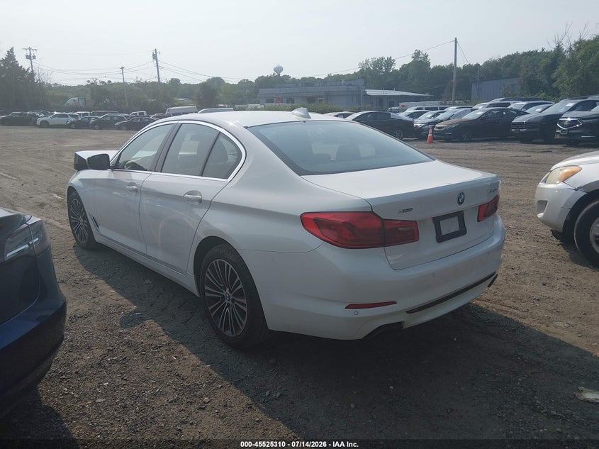 2019 BMW 5er VIN WBAJE7C59KWW30781 IAAI salvage auction — FRONT END, Salvage Title, sold $13,300 on 2026-07-28 (photo 3)
