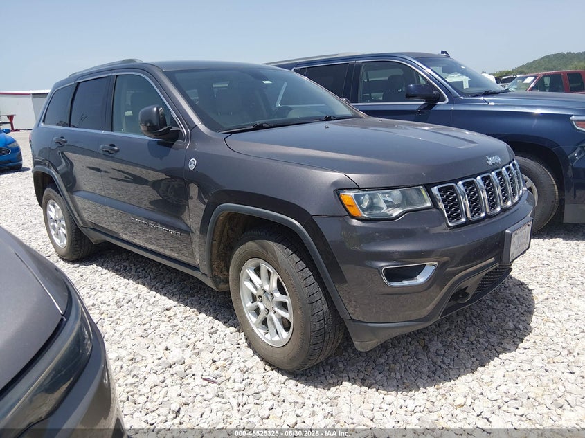 2019 Jeep Grand cherokee VIN 1C4RJFAG0KC803864 IAAI salvage auction — NORMAL WEAR, Sf97 (Oklahoma), sold $10,075 on 2026-08-03 (photo 1)