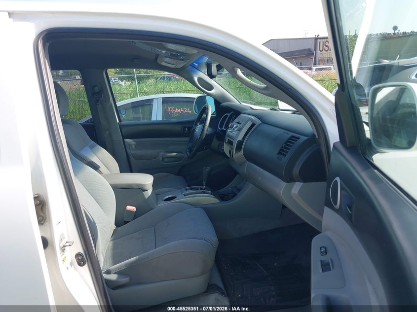 2009 Toyota Tacoma VIN 5TEMU52N39Z647677 IAAI salvage auction — NORMAL WEAR, Clear (Michigan), sold $2,300 on 2026-07-16 (photo 5)