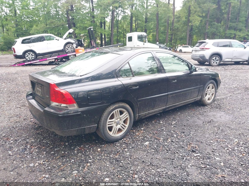 2007 Volvo S60 VIN YV1RS592172602871 IAAI salvage auction — NORMAL WEAR, Clear (Virginia), sold $25 on 2026-07-28 (photo 4)