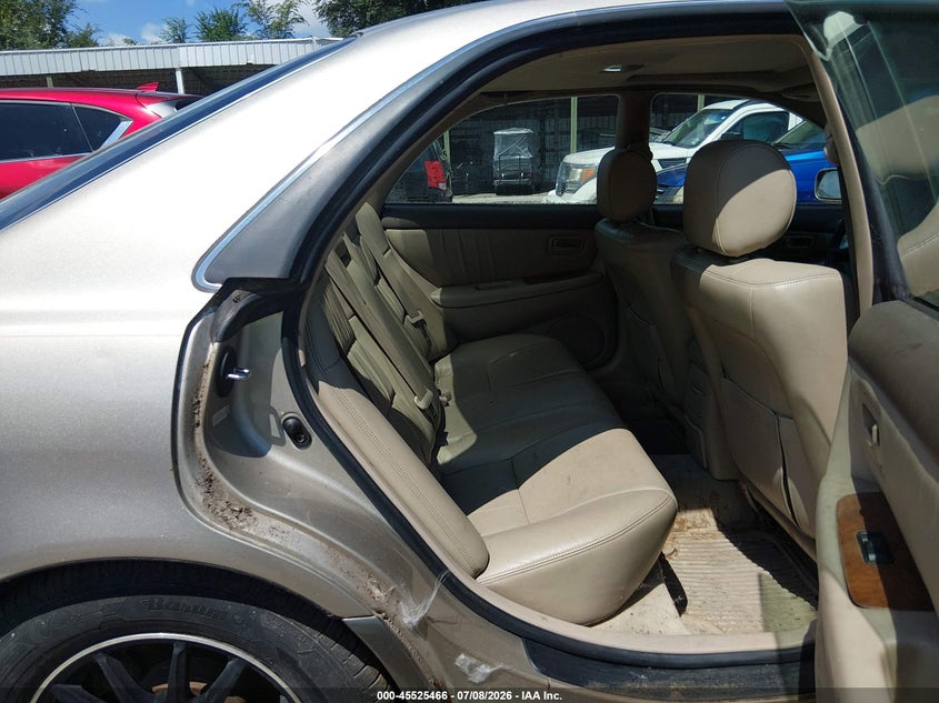 1999 Lexus Es 300 VIN JT8BF28G0X5068394 IAAI salvage auction — NORMAL WEAR, Clear (Kansas), sold $450 on 2026-07-15 (photo 8)