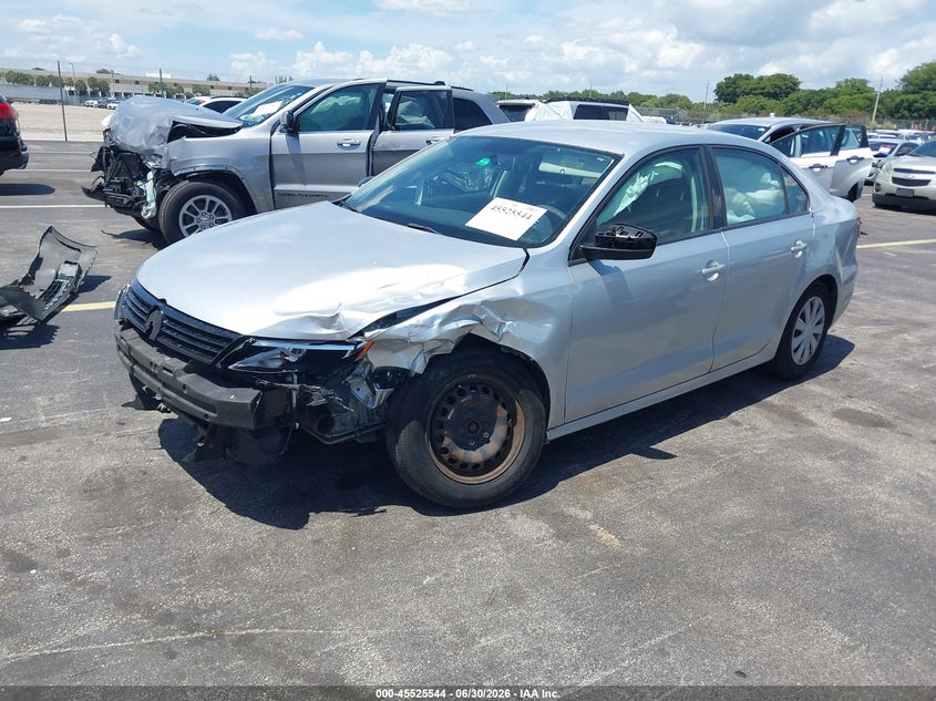 2014 Volkswagen Jetta VIN 3VW2K7AJ4EM429419 IAAI salvage auction — LEFT FRONT, Salvage Title, sold $375 on 2026-08-15 (photo 2)
