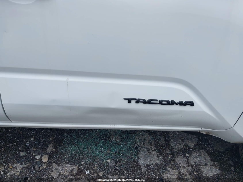 2025 Toyota Tacoma VIN 3TMLB5JN5SM118060 IAAI salvage auction — MECHANICAL, Clear (New York), sold $26,000 on 2026-07-31 (photo 6)