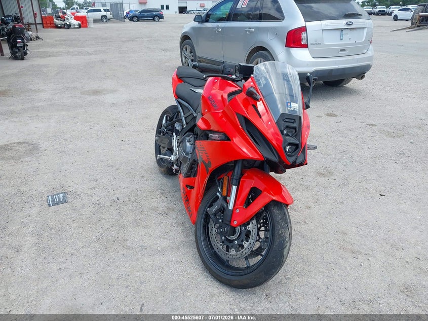 2026 Suzuki Gsx VIN JS1EM13B6T7101174 IAAI salvage auction — FRONT END, Wait Title, sold $2,350 on 2026-09-05 (photo 1)