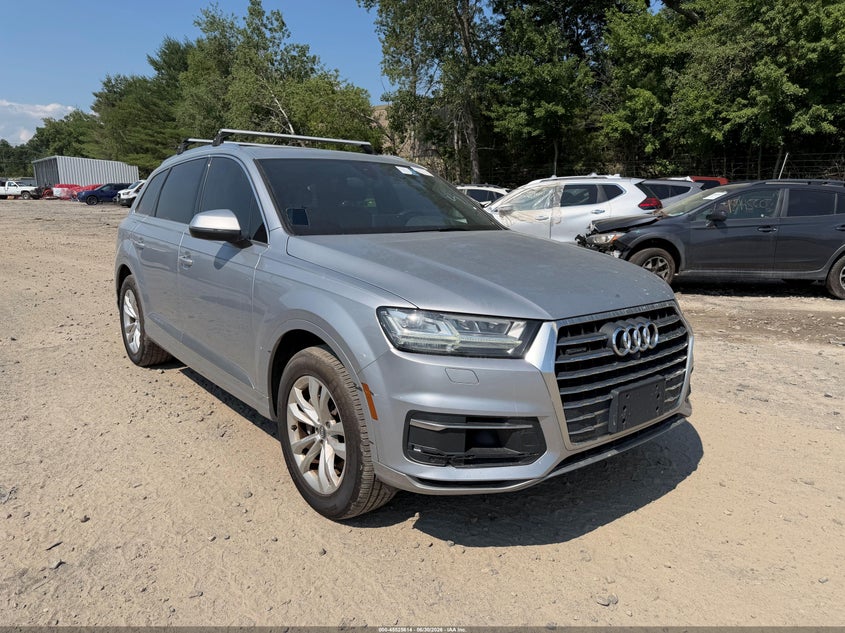 2018 Audi Q7 VIN WA1LAAF74JD004268 IAAI salvage auction — MECHANICAL, Clear (Illinois), sold $4,925 on 2026-07-29 (photo 1)