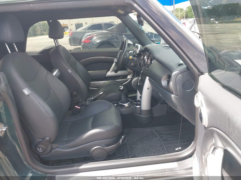 2006 Mini Cooper VIN WMWRH33566TF87272 IAAI salvage auction — NORMAL WEAR, Clear (Florida), sold $1,950 on 2026-07-23 (photo 5)