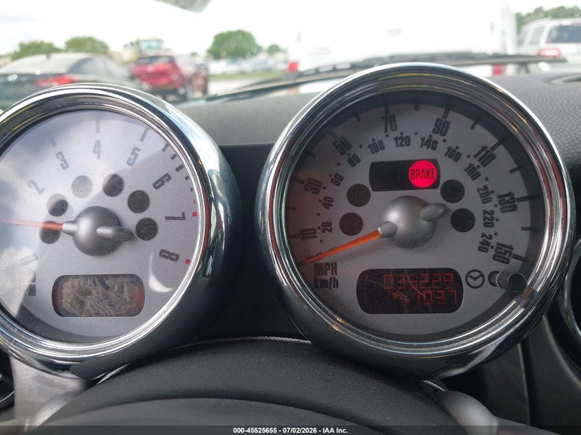 2006 Mini Cooper VIN WMWRH33566TF87272 IAAI salvage auction — NORMAL WEAR, Clear (Florida), sold $1,950 on 2026-07-23 (photo 7)
