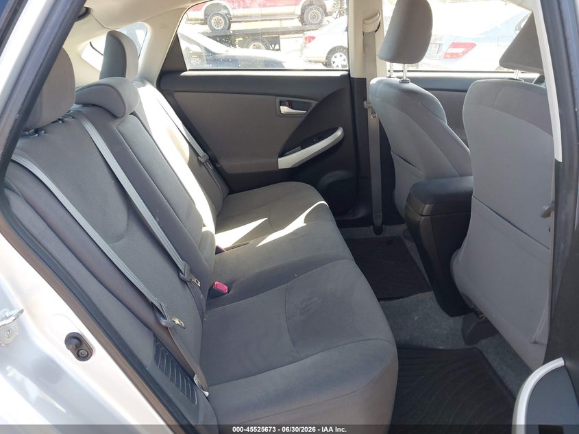 2013 Toyota Prius VIN JTDKN3DU3D5636199 IAAI salvage auction — NORMAL WEAR, Clear - Dealer Only (California), sold $3,150 on 2026-07-13 (photo 8)