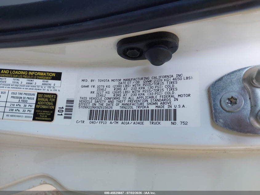 2009 Toyota Tacoma VIN 5TENX22NX9Z615626 IAAI salvage auction — NORMAL WEAR, Clear (New York), sold $2,350 on 2026-07-30 (photo 9)