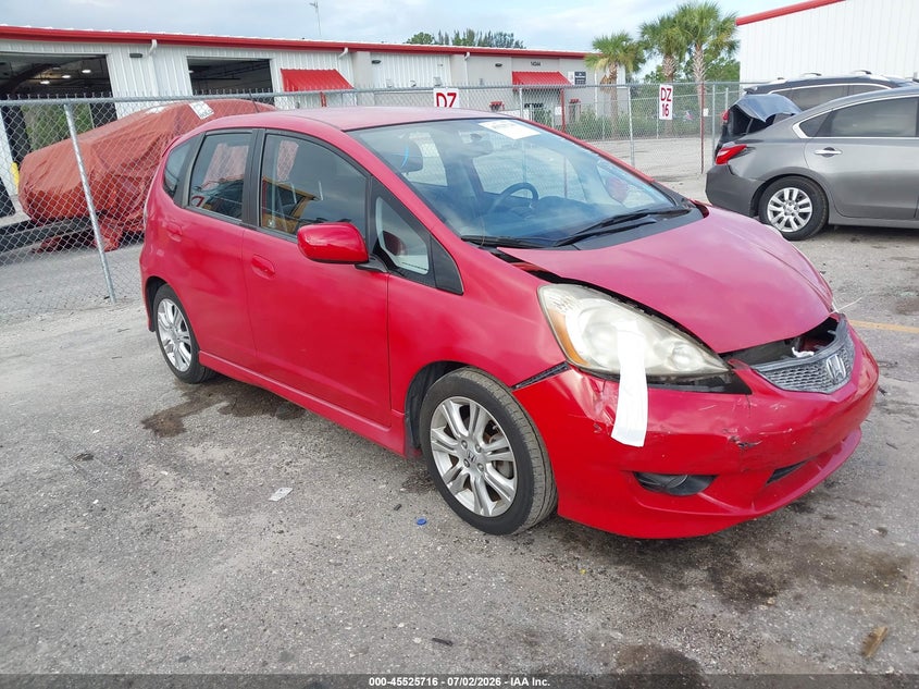 2009 Honda Fit VIN JHMGE88499S014369 IAAI salvage auction — FRONT END, Rebuildable (Florida), sold $1,600 on 2026-07-29 (photo 1)