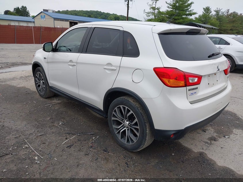 2016 Mitsubishi Outlander VIN JA4AR3AW5GZ023546 IAAI salvage auction — NORMAL WEAR, Clear (Pennsylvania), sold $550 on 2026-07-15 (photo 3)