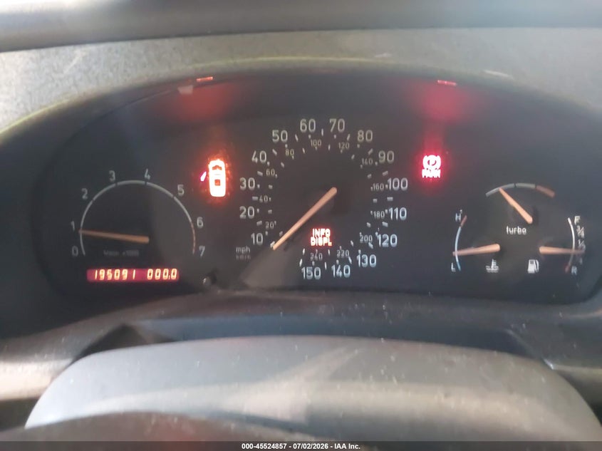 2000 Saab 9-3 VIN YS3DP75G6Y7007476 IAAI salvage auction — NORMAL WEAR, Clear (Pennsylvania), sold $250 on 2026-07-08 (photo 7)