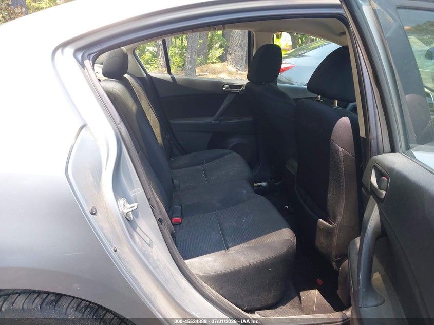 2013 Mazda 3 VIN JM1BL1U72D1757138 IAAI salvage auction — RIGHT FRONT, Clear (Virginia), sold $350 on 2026-07-28 (photo 8)