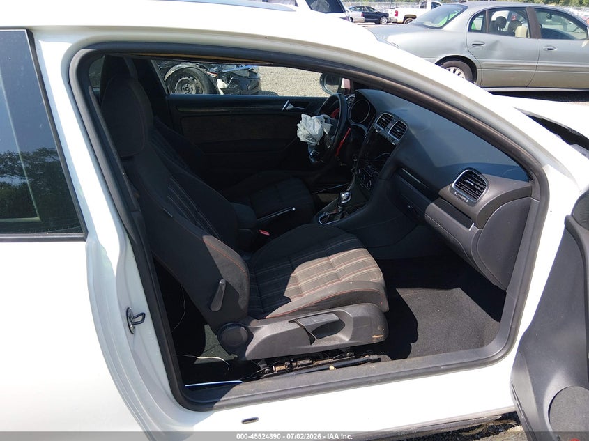2012 Volkswagen Gti VIN WVWFD7AJ0CW235787 IAAI salvage auction — FRONT & REAR, Salvage (South Carolina), sold $25 on 2026-07-28 (photo 5)