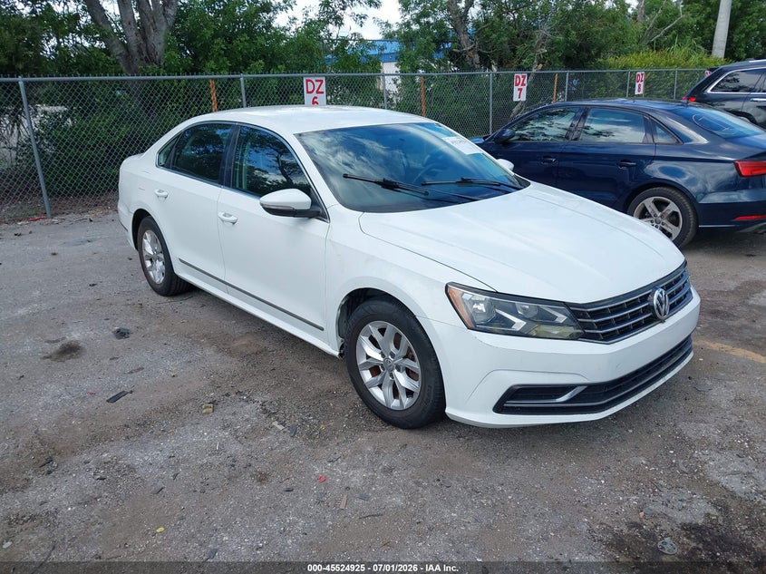 2017 Mazda 6 VIN JM1GL1V58H1149441 IAAI salvage auction — UNKNOWN, Rebuildable (Florida), sold $450 on 2026-07-29 (photo 1)