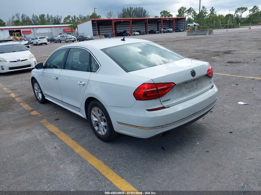 2017 Mazda 6 VIN JM1GL1V58H1149441 IAAI salvage auction — UNKNOWN, Rebuildable (Florida), sold $450 on 2026-07-29 (photo 3)