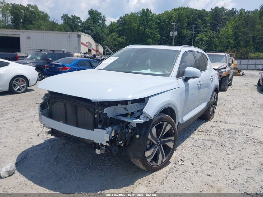 2024 Volvo Xc40 VIN YV4L12UE1R2378533 IAAI salvage auction — FRONT END, Salvage (Georgia), sold $10,800 on 2026-08-20 (photo 2)