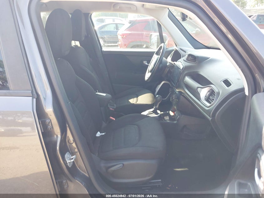 2020 Jeep Renegade VIN ZACNJABB9LPL20887 IAAI salvage auction — FRONT & REAR, Salvage (Pennsylvania), sold $975 on 2026-08-21 (photo 5)