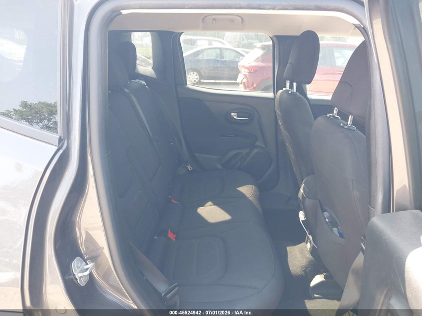 2020 Jeep Renegade VIN ZACNJABB9LPL20887 IAAI salvage auction — FRONT & REAR, Salvage (Pennsylvania), sold $975 on 2026-08-21 (photo 8)
