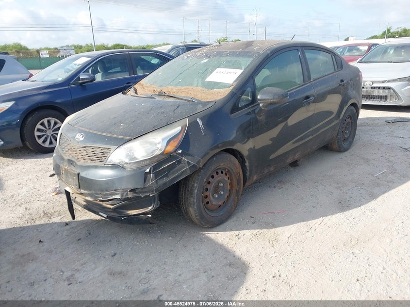 2014 Kia Rio VIN KNADM4A30E6399046 IAAI salvage auction — NORMAL WEAR, Clear (Illinois), sold $225 on 2026-07-29 (photo 2)