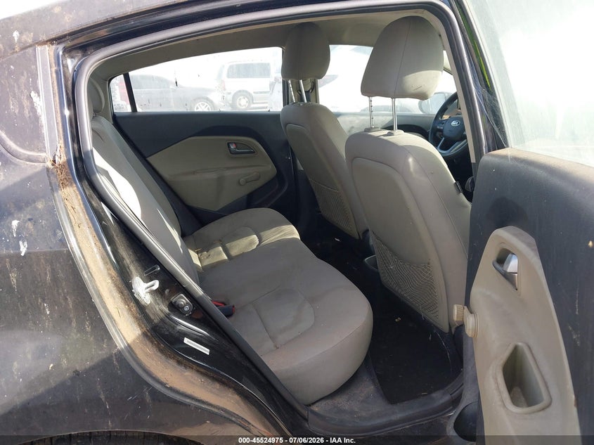 2014 Kia Rio VIN KNADM4A30E6399046 IAAI salvage auction — NORMAL WEAR, Clear (Illinois), sold $225 on 2026-07-29 (photo 8)