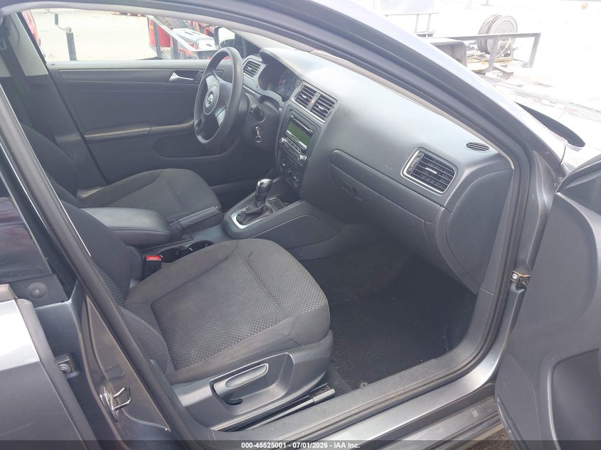 2014 Volkswagen Jetta VIN 3VW2K7AJ2EM232328 IAAI salvage auction — LEFT FRONT, Salvage Title, sold $1,350 on 2026-07-19 (photo 5)