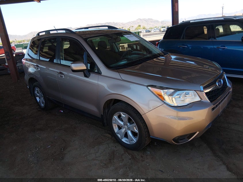 2015 Subaru Forester VIN JF2SJADC1FH805419 IAAI salvage auction — NORMAL WEAR, Clear-Dealer Only (Arizona), sold $1,700 on 2026-07-28 (photo 1)