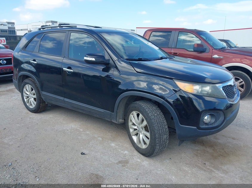 2011 Kia Sorento VIN 5XYKU4A1XBG181925 IAAI salvage auction — NORMAL WEAR, Original (Texas), sold $1,100 on 2026-07-14 (photo 1)