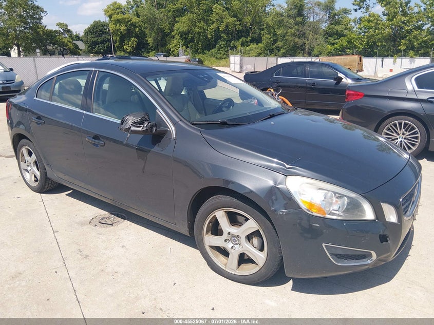 2012 Volvo S60 VIN YV1622FS4C2091351 IAAI salvage auction — NORMAL WEAR, Salvage Title, sold $325 on 2026-07-28 (photo 1)