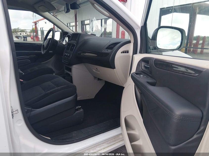 2018 Dodge Grand caravan VIN 2C4RDGBG6JR296423 IAAI salvage auction — NORMAL WEAR, Sf97 (Washington), sold $17,100 on 2026-09-03 (photo 5)