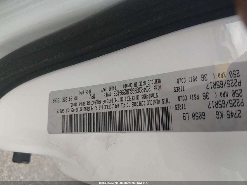 2018 Dodge Grand caravan VIN 2C4RDGBG6JR296423 IAAI salvage auction — NORMAL WEAR, Sf97 (Washington), sold $17,100 on 2026-09-03 (photo 9)