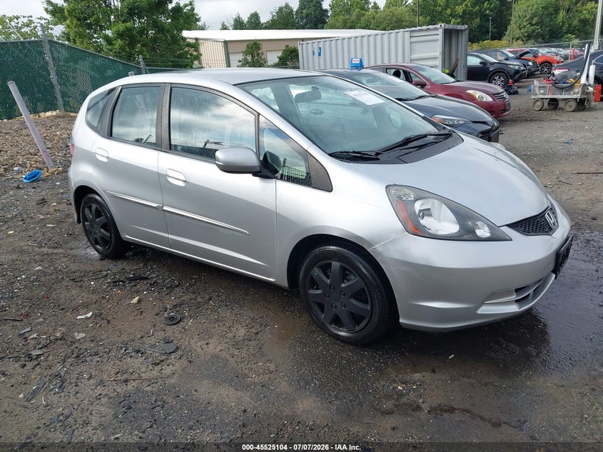 2013 Honda Fit VIN JHMGE8H39DC032509 IAAI salvage auction — REAR END, Clear (Virginia), sold $1,350 on 2026-07-27 (photo 1)