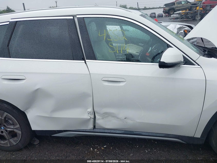 2026 BMW X1 VIN WBX73EF06T5472482 IAAI salvage auction — REAR END, Salvage Title, sold $16,300 on 2026-07-22 (photo 6)