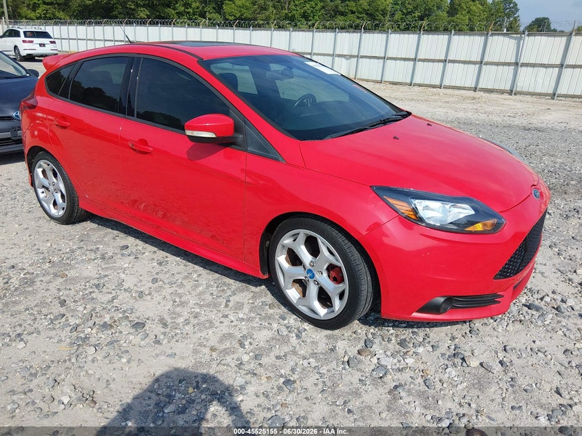 2013 Ford Focus st VIN 1FADP3L99DL216674 — IAAI salvage auction photo