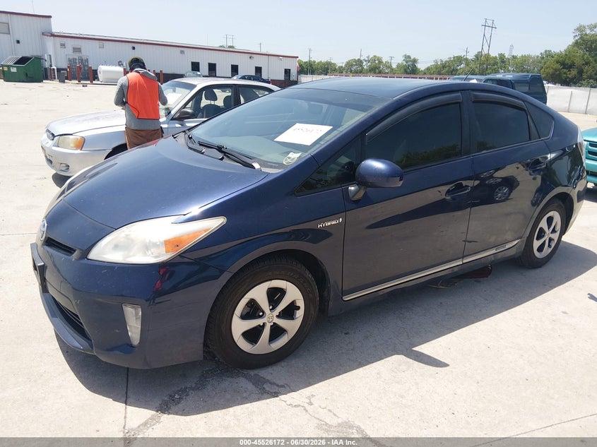 2013 Toyota Prius VIN JTDKN3DU9D0340682 IAAI salvage auction — NORMAL WEAR, Salvage Title, sold $25 on 2026-07-28 (photo 2)